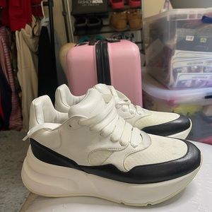 Alexander McQueen Used